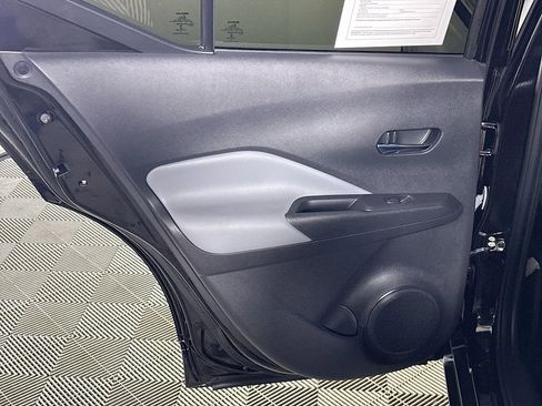 Used 2021 Nissan Kicks SR w/ SR Premium Package FWD image 18