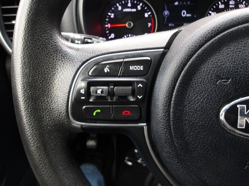 Used 2018 Kia Sportage LX image 15