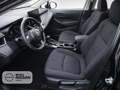 Used 2022 Toyota Corolla LE image 7