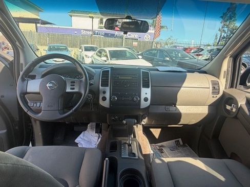 Used 2011 Nissan Xterra S image 5