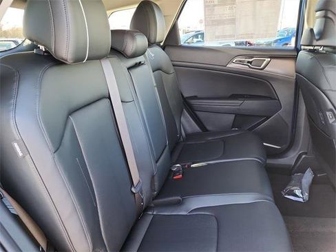 New 2026 Kia Sportage EX image 18
