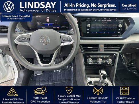 Used 2024 Volkswagen Taos SE w/ Panoramic Sunroof Package AWD/4WD image 11