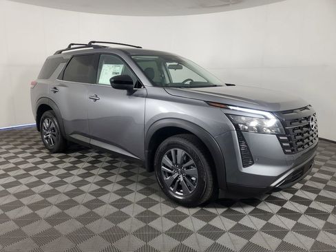 New 2026 Nissan Pathfinder SV FWD image 2