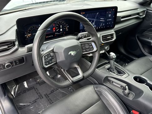 Used 2024 Ford Mustang GT Premium w/ GT Performance Package RWD image 16
