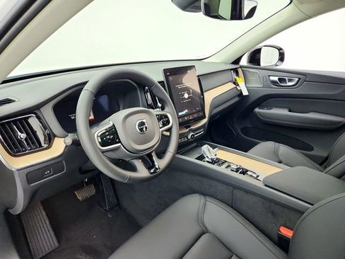 New 2026 Volvo XC60 B5 Plus w/ Climate Package image 16