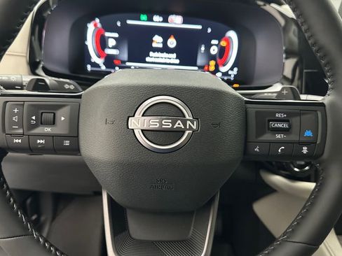 New 2026 Nissan Pathfinder SL AWD/4WD image 13