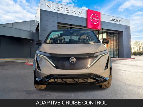 Used 2024 Nissan Ariya FWD image 4