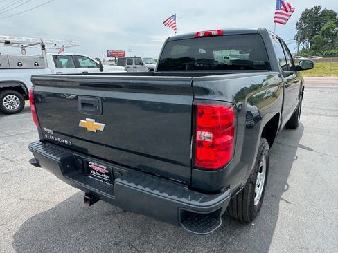 Used 2018 Chevrolet Silverado 1500 W/T AWD/4WD image 5