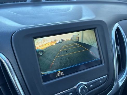 Used 2019 Chevrolet Equinox LT image 26