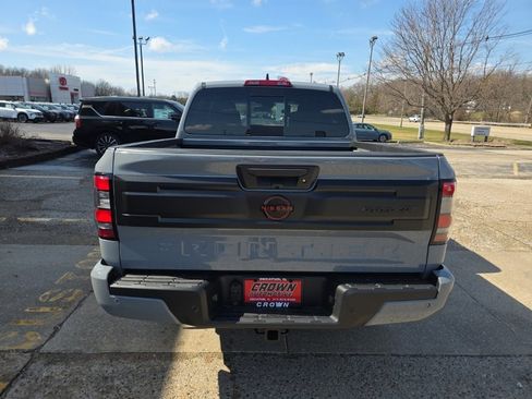 New 2026 Nissan Frontier PRO-4X w/ Pro-4x Convenience Package image 5