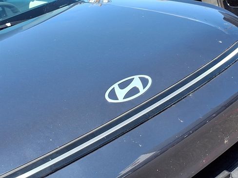 Used 2025 Hyundai Kona SEL AWD/4WD image 27