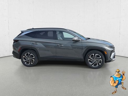 New 2026 Hyundai Tucson Limited FWD image 4