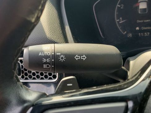 Used 2023 Honda Civic Sport image 33