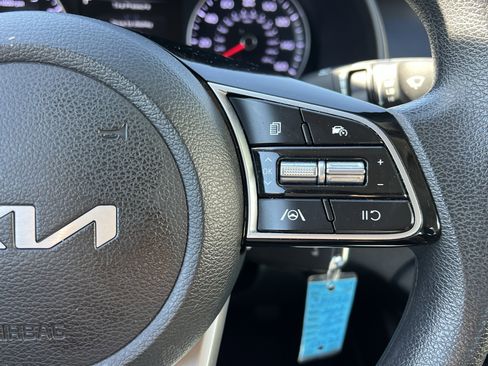 Certified 2023 Kia Forte LX image 25