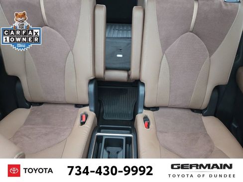 Used 2024 Toyota Grand Highlander AWD Hybrid image 15