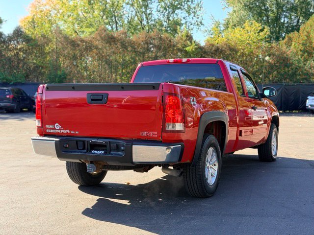Used 2010 GMC Sierra 1500 SLE w/ Power Pack Plus AWD/4WD image 4