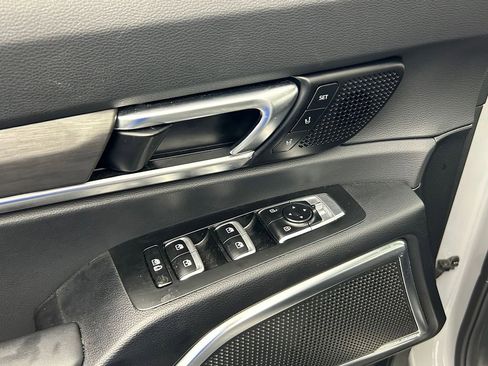 Used 2024 Kia Telluride SX Prestige X-Pro AWD/4WD image 19