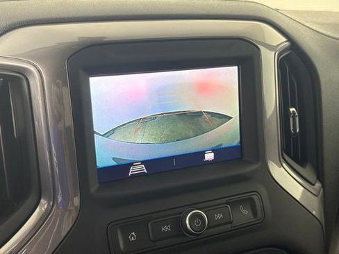 Used 2021 Chevrolet Silverado 1500 Custom AWD/4WD image 22