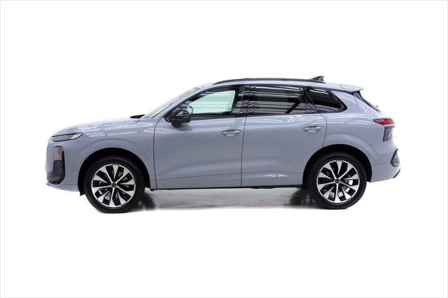 Certified 2026 Audi Q3 quattro 2.0T w/ Driver Assistance Package AWD/4WD image 3