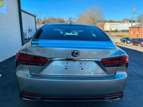 Used 2021 Lexus LS 500 w/ Accessory Package (Z2) image 12