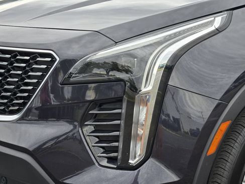 Certified 2023 Cadillac XT4 Premium Luxury AWD/4WD image 5