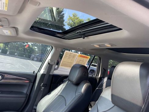 Used 2015 Toyota RAV4 Limited w/ Outdoor Package FWD image 25