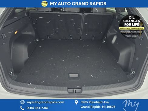 Used 2023 Volkswagen Atlas Cross Sport SE image 29