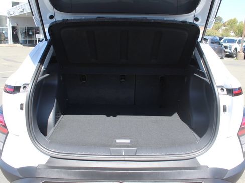 Used 2024 Hyundai Kona SEL FWD image 10