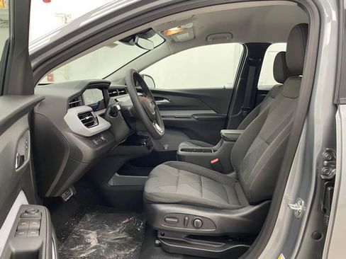 New 2027 Chevrolet Bolt LT w/ Comfort Package FWD image 8