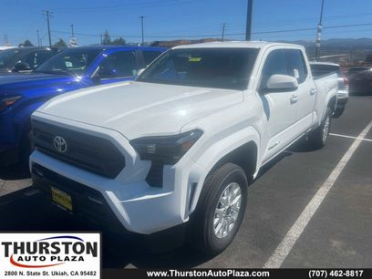 New 2025 Toyota Tacoma SR5