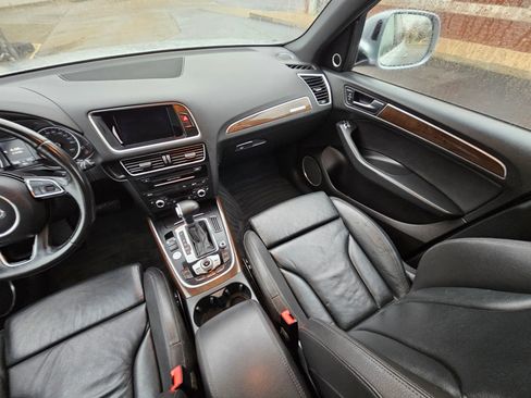Used 2016 Audi Q5 2.0T Premium Plus w/ Technology Package image 26