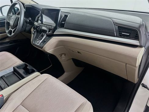 Used 2019 Honda Odyssey EX image 34