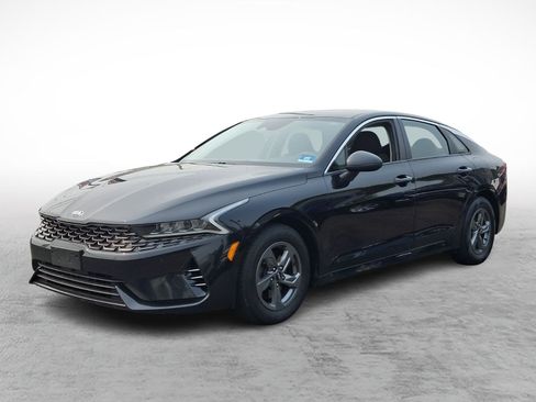 Used 2021 Kia K5 LX FWD image 3