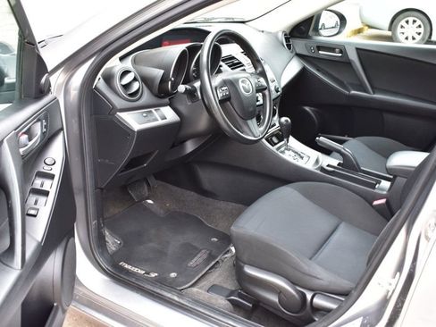 Used 2011 MAZDA MAZDA3 i Touring image 16