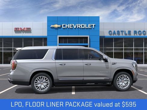 New 2026 GMC Yukon XL Denali w/ Sun & Power Step Package AWD/4WD image 6