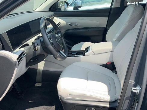 Certified 2025 Hyundai Tucson SEL AWD/4WD image 18