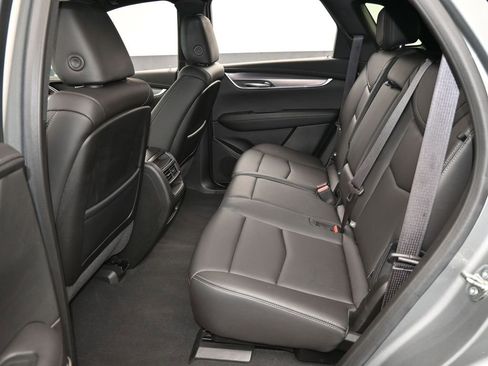 Used 2024 Cadillac XT5 Luxury image 34