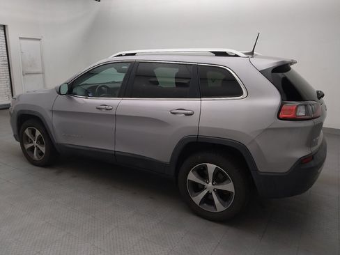 Used 2019 Jeep Cherokee Limited AWD/4WD image 3