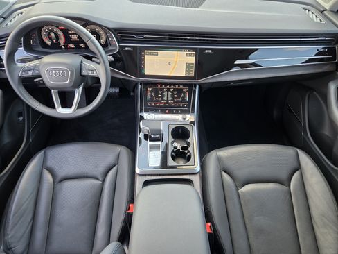Used 2020 Audi Q7 3.0T Prestige w/ Prestige Package image 29