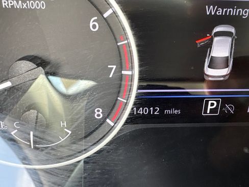 Used 2025 Nissan Sentra SV FWD image 13