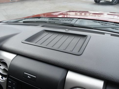 Used 2013 Ford F150 XLT w/ XLT Chrome Pkg image 19