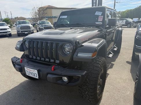 Used 2021 Jeep Gladiator Rubicon image 3