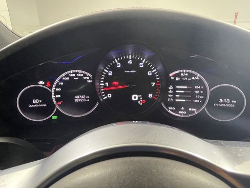 Used 2020 Porsche Cayenne S image 18