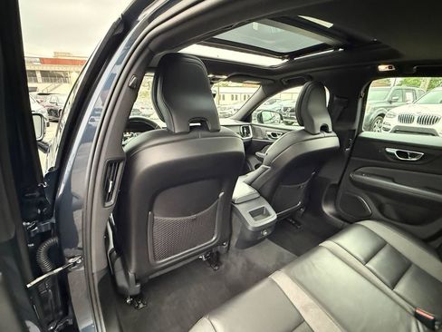 Used 2019 Volvo S60 T5 R-Design FWD image 32