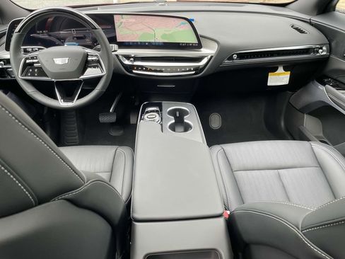 New 2025 Cadillac Lyriq Sport image 15