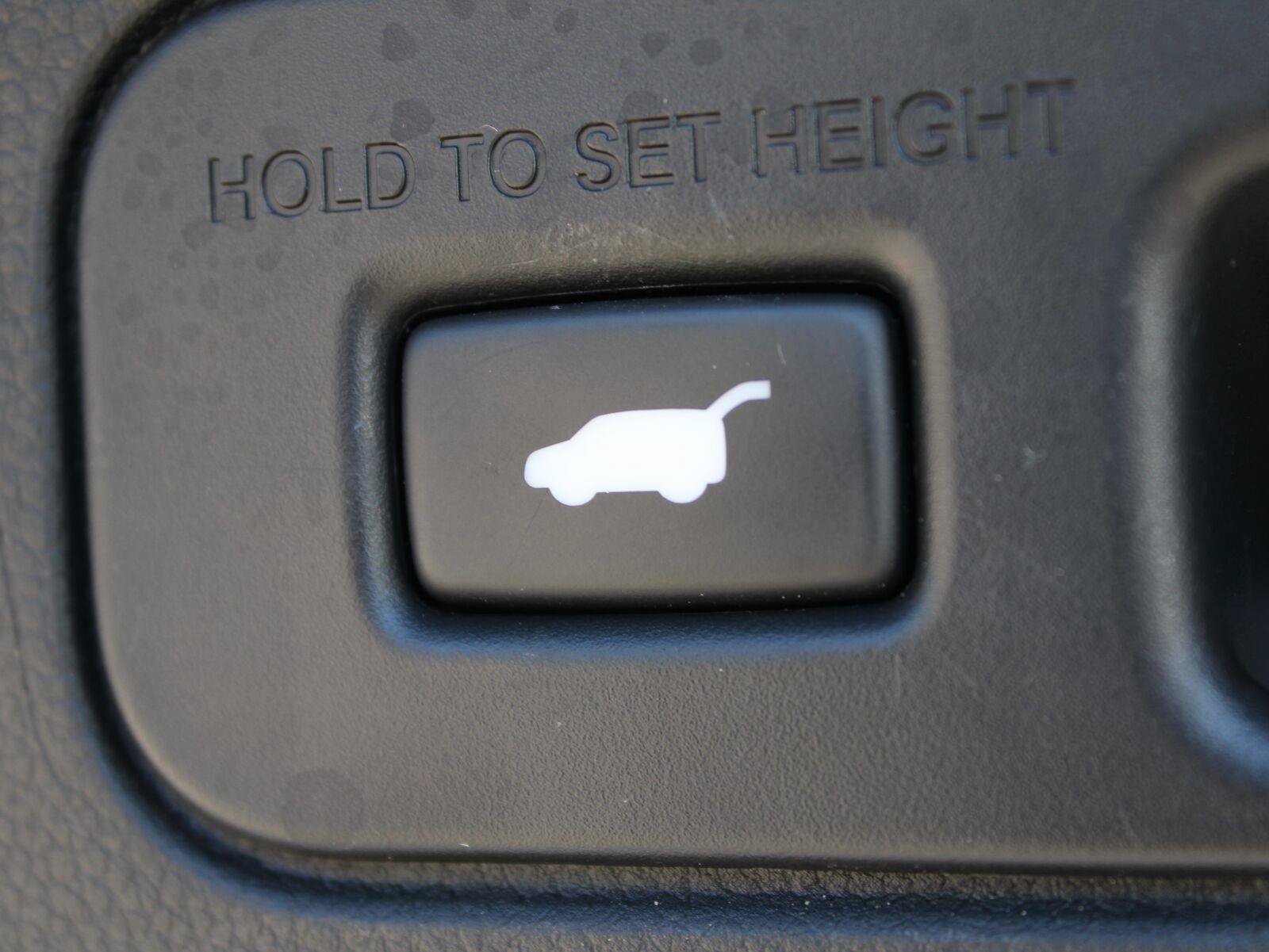 Certified 2024 Honda Pilot TrailSport image 9