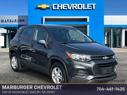 Used 2020 Chevrolet Trax LS w/ Tint and Cruise Package