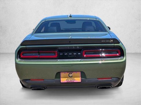 Used 2022 Dodge Challenger R/T Scat Pack RWD image 6