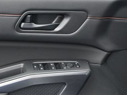 New 2026 Nissan Pathfinder Rock Creek w/ Rock Creek Premium Package AWD/4WD image 19