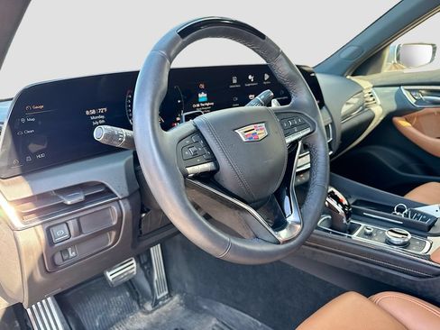 Used 2025 Cadillac CT5 Premium Luxury w/ Platinum Package AWD/4WD image 9